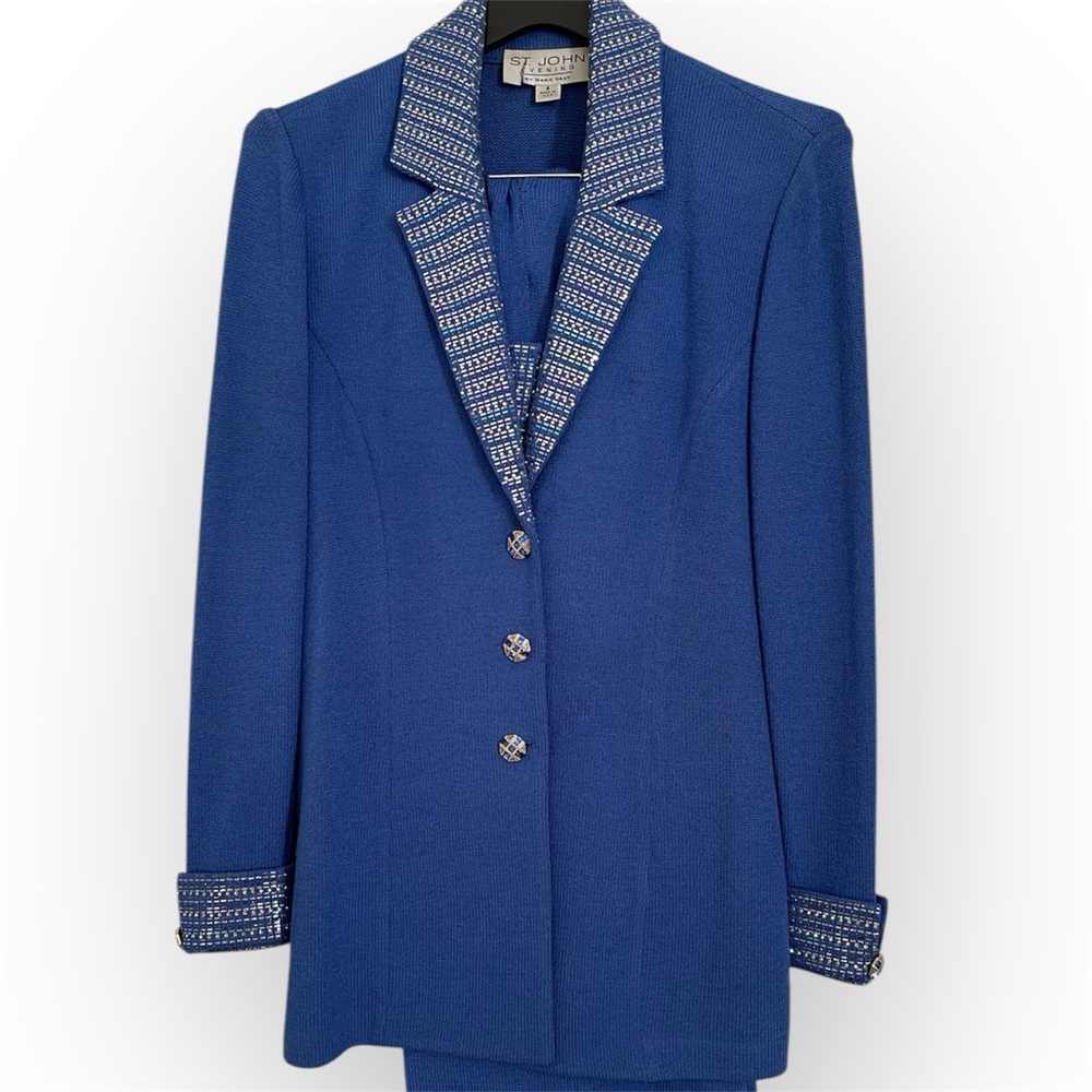 St. John Evening by Marie Gray knit Royal Blue Blazer with Silver Accents size 4